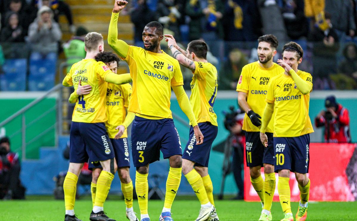 Триумф «Ростова»: уверенная победа над «Спартаком» в четвертьфинале Кубка России 02b4dd32-b908-4538-9cf6-1c55ba0b2f51-679ab498