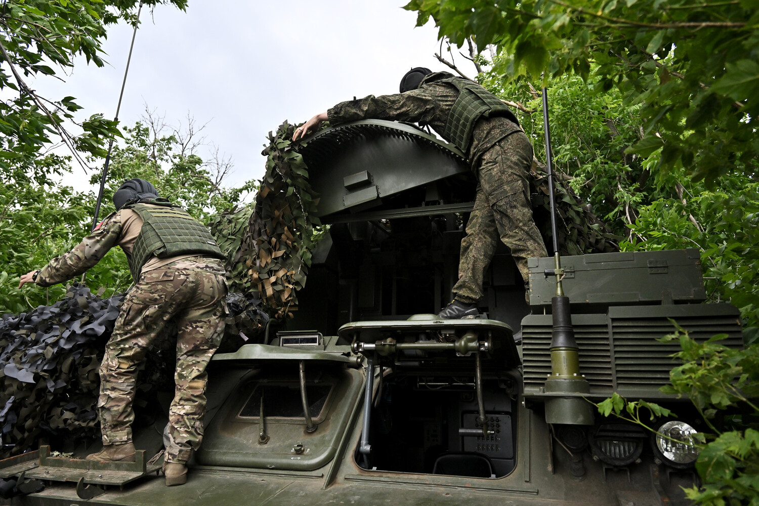 Беларусь укрепляет противовоздушную оборону современными ЗРК «Тор-М2» 2122f8ae-9caf-4551-92e2-ad1d9ea7741d-679272d7