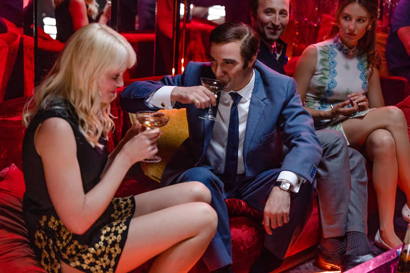 Азнавур на перемотке 62a66e9e-b182-4180-84df-a045601899b3-678afdf4