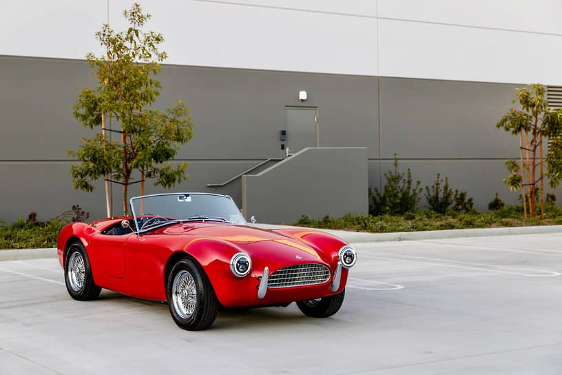 Легендарный британский родстер покоряет Лас-Вегас в новом электрическом воплощении d8df34d2-10ec-48a6-b21e-af8ddb106817-67814e81