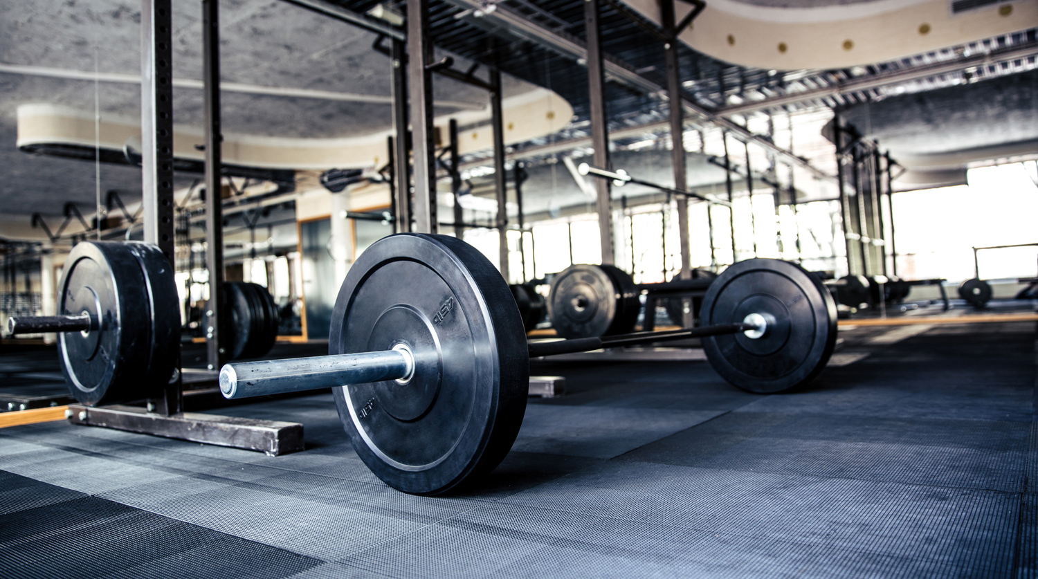 Перспективы возвращения российских атлетов на международную арену становятся более оптимистичными Gym interior with equipment