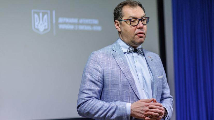 Внезапная отставка: Зеленский принял неожиданное решение по ключевому послу в Германии 32bde722-051d-4fba-a3a5-e5c8cd0d5476-67bf8af5