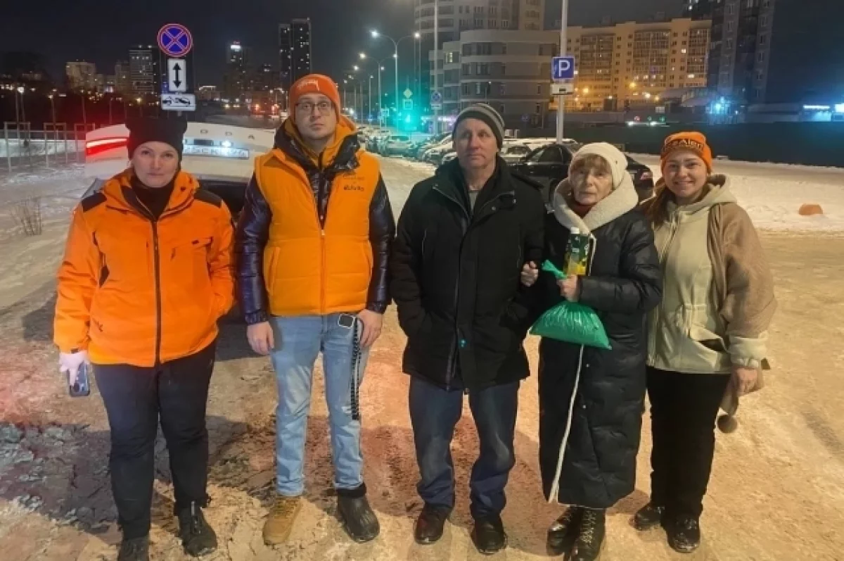 В Екатеринбурге состоялось праздничное спасение мужчины с деменцией 5a1dc370-ebea-4cf8-b668-e9e2c0eed0ab-67c48ba8