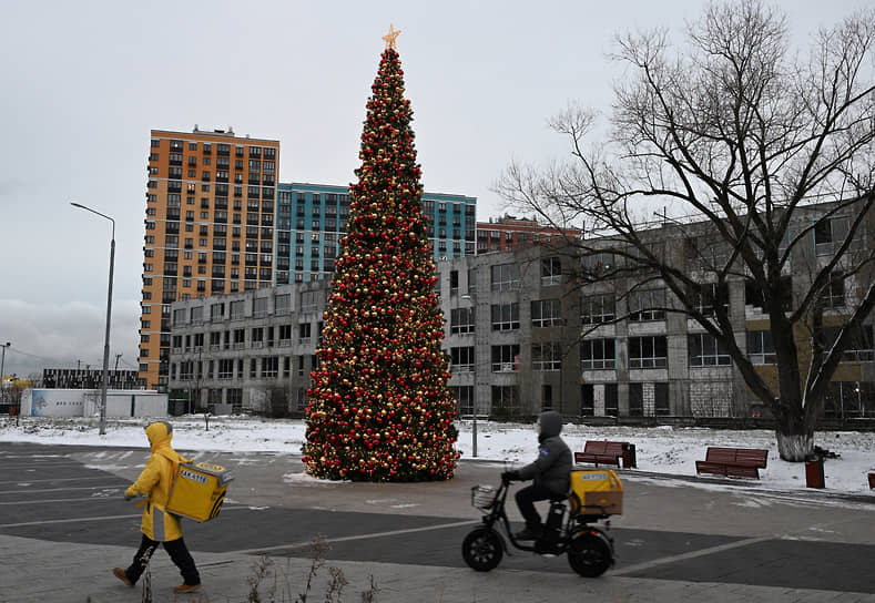 Курьеры начали новогодний спринт 857b37e0-fbfa-4c24-b3fd-1a3d1787458a-67aa10bb