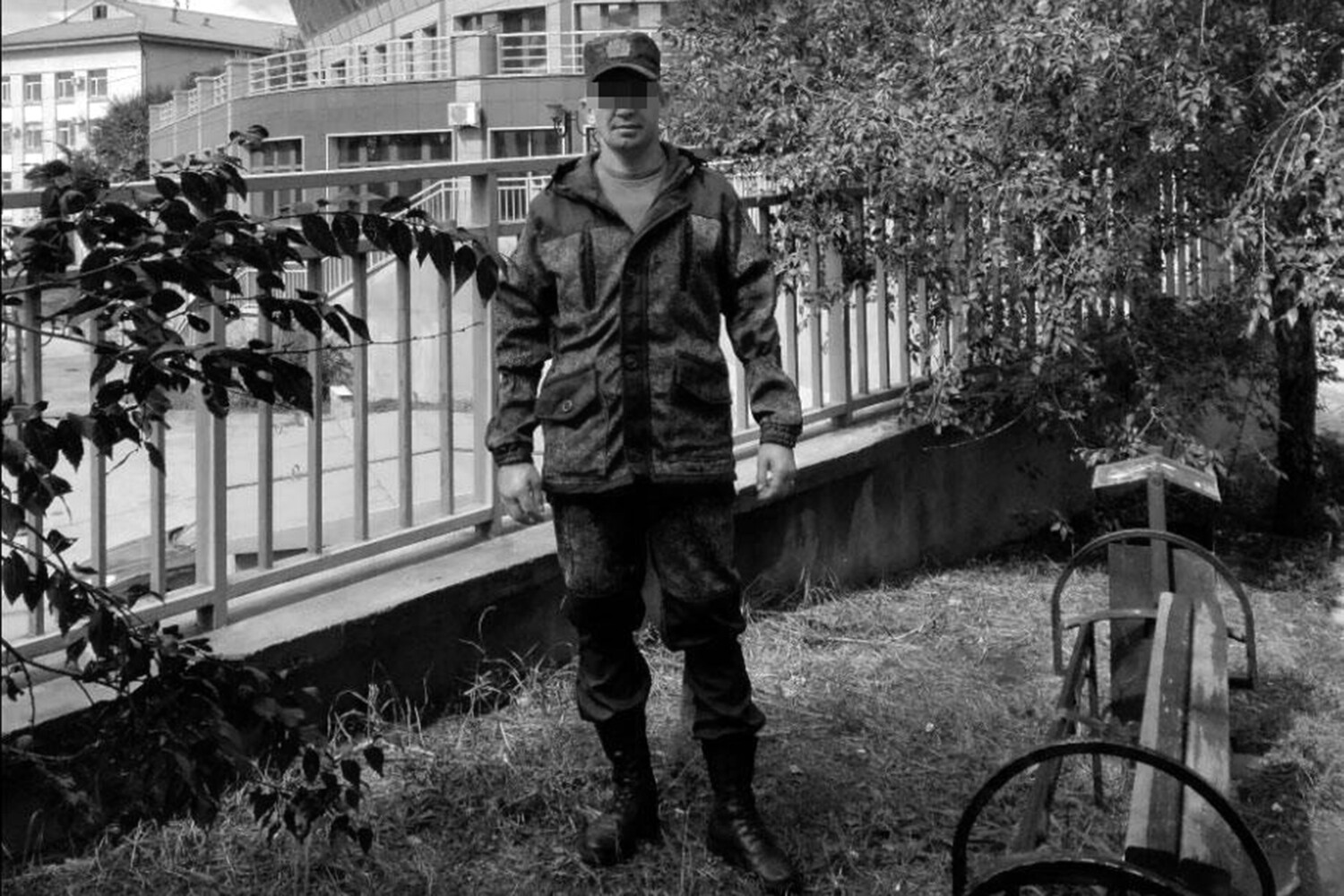 Трагедия военнослужащего: побег из зоны СВО обернулся роковым решением 895666d1-4017-44f9-837d-cef25435d219-67bcae84