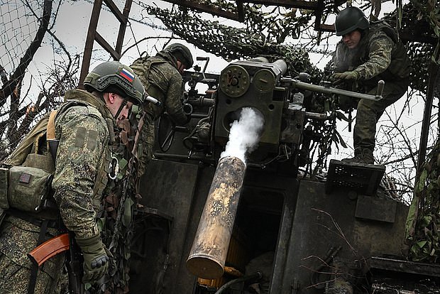 Российский рядовой предотвратил масштабное наступление противника благодаря виртуозному управлению дроном 8fb7ea92-4ac9-4225-a5f8-834a35acecac-67b843d6