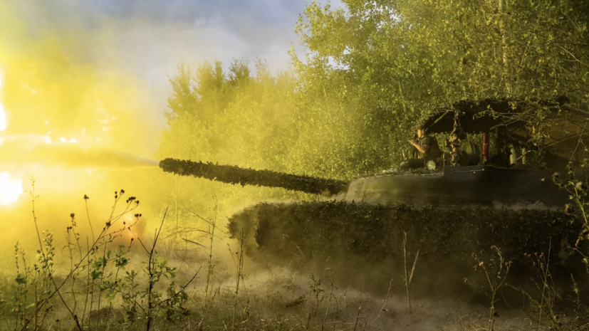 Героический поступок танкиста: спасение экипажа в критической ситуации bce4e68a-d4e6-4cc7-a293-e1936c5a1e69-67adbd6d