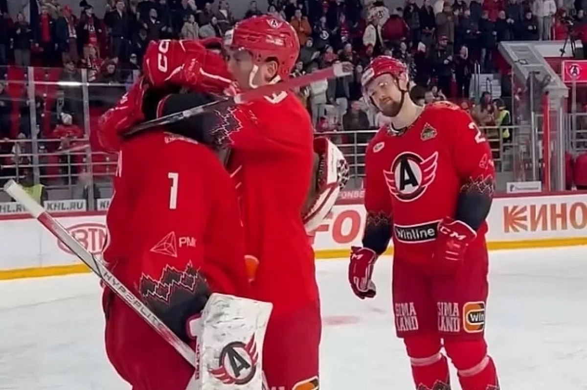 ХК «Автомобилист» одержал яркую победу над «Трактором» в захватывающей концовке матча c8a1919a-c8a7-48b5-8ebf-522460f6cf13-67c16f1c