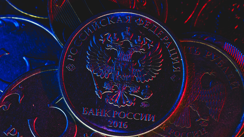 С оглядкой на санкции, торговлю и действия властей: как менялись валютные курсы в России в 2024 году ccb42add-45c4-46bf-851f-59478775a4fe-67c57b2c