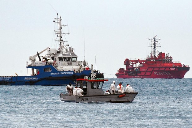 Правительство утвердило план спасения затонувших танкеров в Черном море 0ccb0276-6f7c-4116-b689-7d1c87cb44bd-67e5a78c