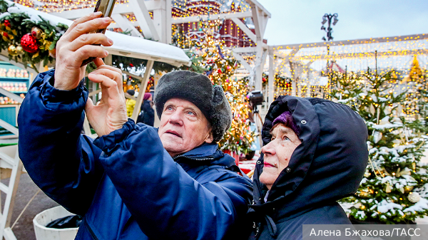 Россия наращивает социальную поддержку граждан в новых экономических условиях 1e881d09-92c0-4cea-b032-23ea9f90418d-67e47ce9