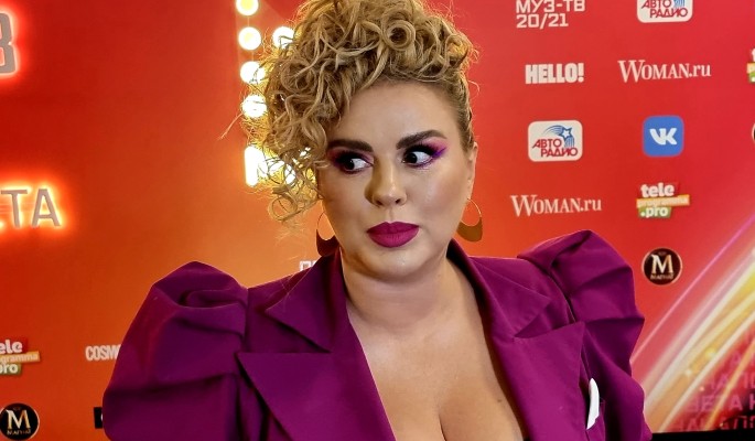 Анна Семенович эмоционально ответила на критику в социальных сетях 372a9110-6d11-4110-aea9-d4a235f34f2b-67e870a5