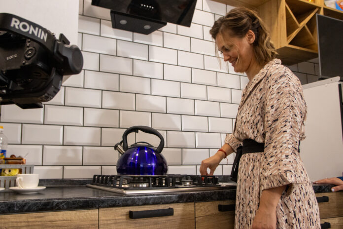 Газораспределительная компания Екатеринбурга успешно подключает новые домохозяйства к газовой сети 4b9cb355-30fd-4ae3-ac88-b41e787bd424-67e3d3e2