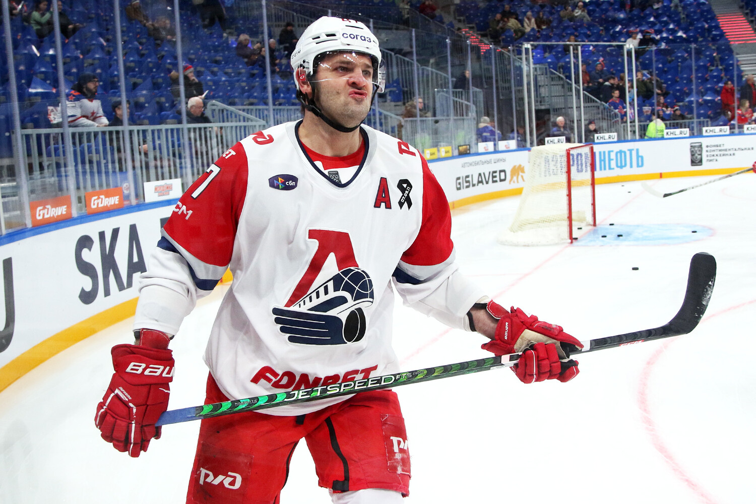 Александр Радулов объяснил ситуацию после матча с СКА 667442a7-5dcc-457f-a3e0-27f63557e57b-67d99f43