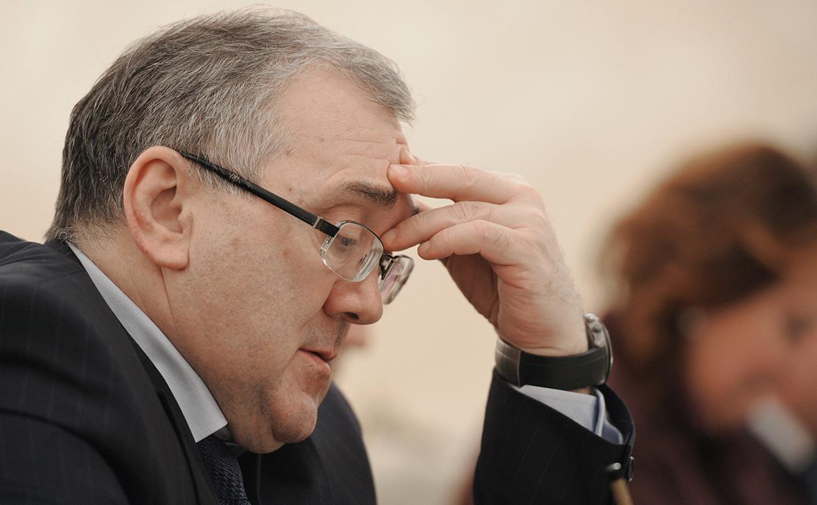 Сотрудничество экс-замминистра обороны способствует расследованию важного дела 73ee355a-c3ba-472b-bae7-22a749439ddc-67ec740d