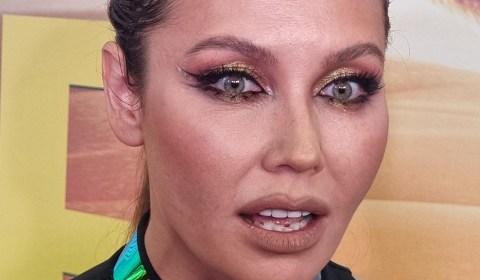 Ляйсан Утяшева и ее команда столкнулись с мошенниками: как избежать подобных ситуаций 7690d6aa-6ded-4499-a9b9-aa4ef9436aea-67d4d225