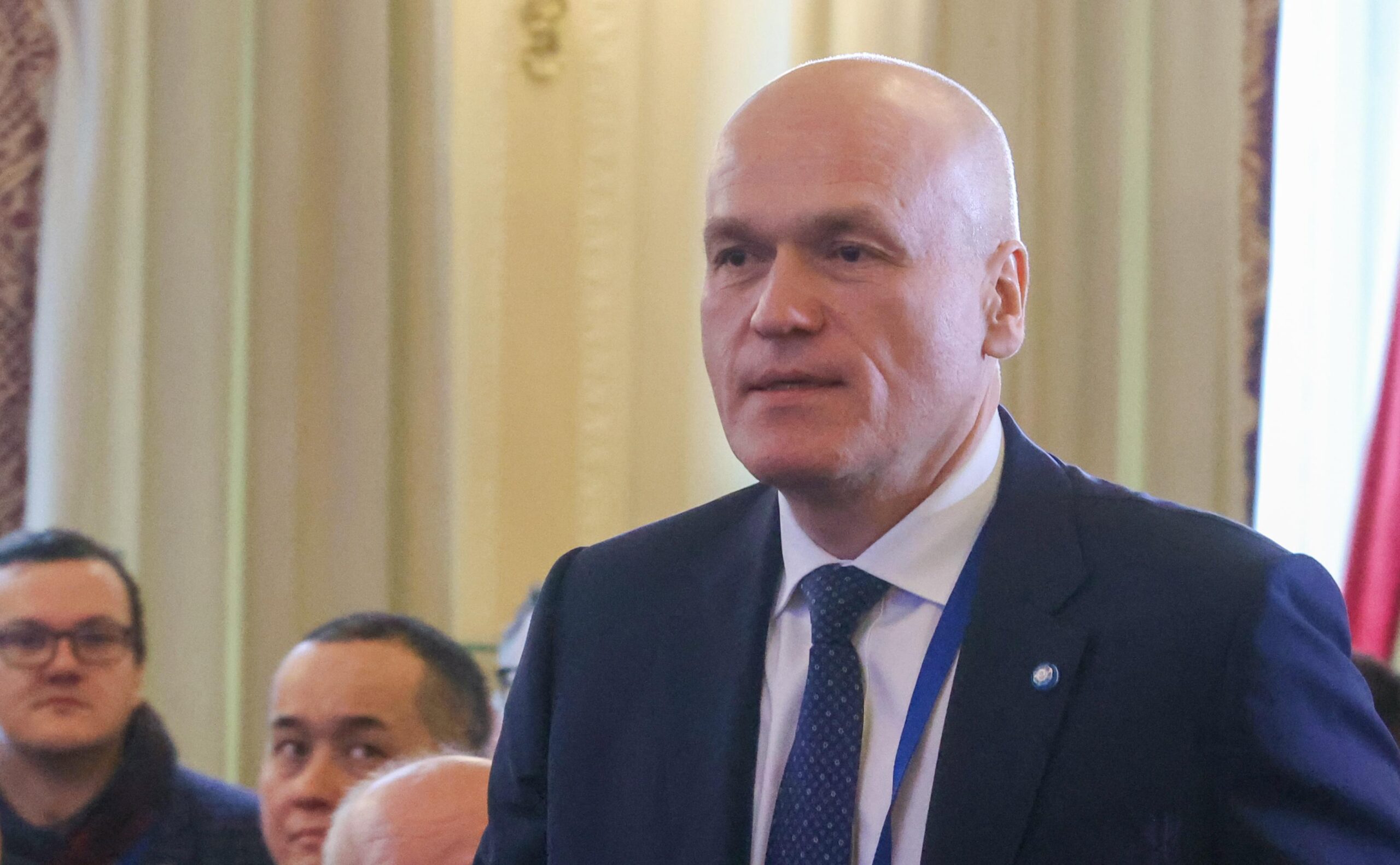 a1de8a9e-2296-499c-b522-484944a1e081-67cb40e0