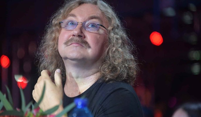 Всплыла правда о разводе несчастного Николаева: Застал молодую жену с любовником