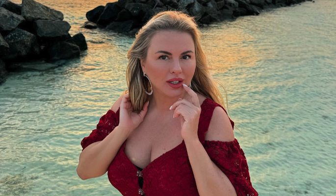 Неожиданный поворот в личной жизни Анны Семенович e1c5061e-b0a4-489f-ab3e-df68b1ce5108-67e30e2b