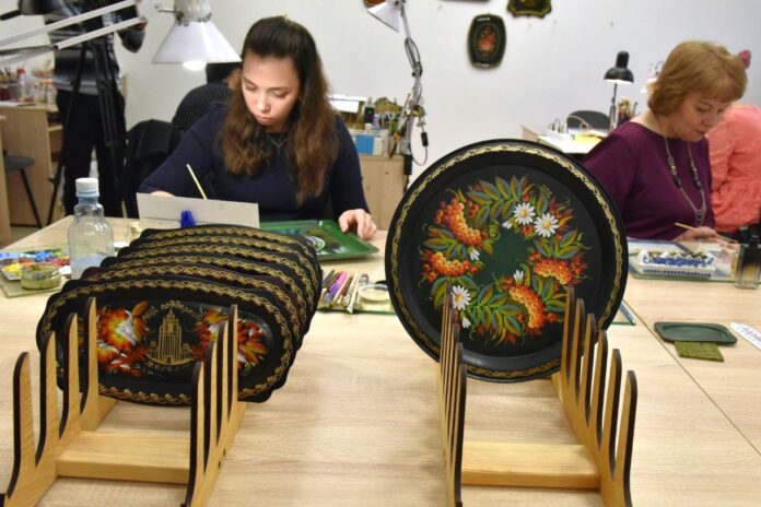 Развитие народных промыслов в Свердловской области выходит на новый уровень e304699e-3ce3-4e68-a71e-65967c7cf9f3-67ee8d1d