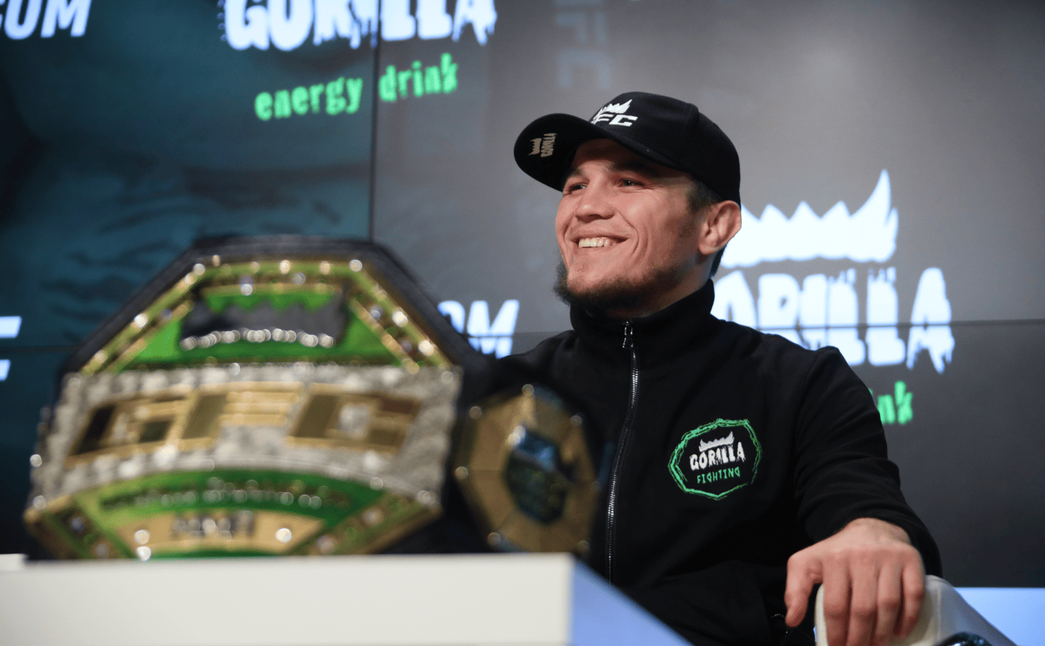 e9000853-e419-47c5-bb8c-15dfd7116826-67dd53d8