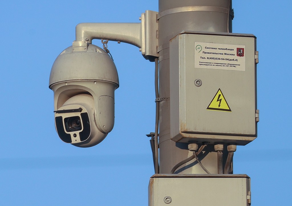 В России резко сократилось количество штрафов с дорожных камер