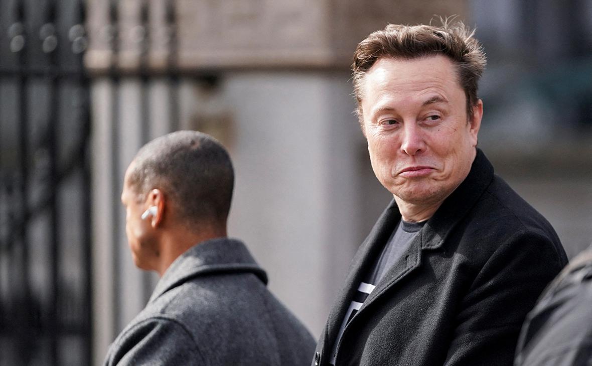 Илон Маск (Nathan Howard / Reuters)