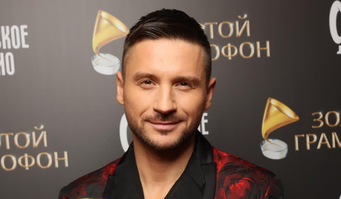 Сергей Лазарев выбирает для детей спокойное детство вдали от софитов 53cfb773-1253-43a4-9489-5b6b83fd699f-67fa00ee