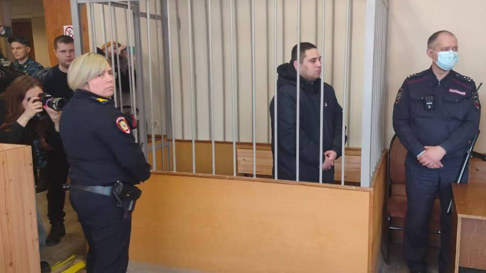 Справедливое решение суда на Урале: обвиняемый в инциденте на автомойке взят под стражу spravedlivoe reshenie suda na urale obvinyaemyj v inczidente na avtomojke vzyat pod strazhu -fabrec-ru-174030979400-0