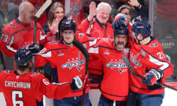 Александр Овечкин и Вашингтон Кэпиталз уверенно шагают к триумфу в НХЛ плей-офф aleksandr ovechkin i vashington kepitalz uverenno shagayut k triumfu v nhl plejoff-fabrec-ru-174254968200-0