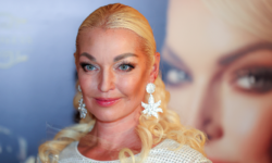 Ариадна Волочкова и Высшая школа экономики Успехи и семейная гармония ariadna volochkova i vysshaya shkola ekonomiki uspehi i semejnaya garmoniya-fabrec-ru-174312554600-0