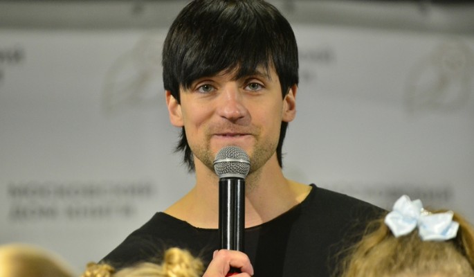 Дмитрий Колдун откровенно высказался о разводе с женой — «Все бывает» dmitrij koldun otkrovenno vyskazalsya o razvode s zhenoj vse byvaet-fabrec-ru-174118135200-0