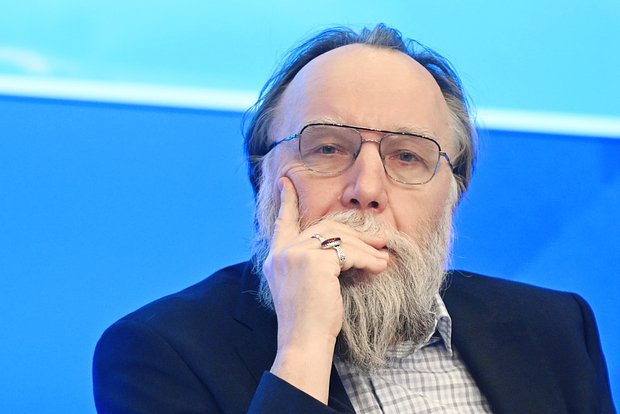 Философский взрыв: как трек школьниц всколыхнул мировую арену filosofskij vzryv kak trek shkolnicz vskolyhnul mirovuyu arenu-fabrec-ru-174161823700-0