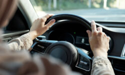 Госдума и Конституционный суд России обсуждают новые штрафы ПДД для безопасности дорог gosduma i konstituczionnyj sud rossii obsuzhdayut novye shtrafy pdd dlya bezopasnosti dorog-fabrec-ru-174190932900-0