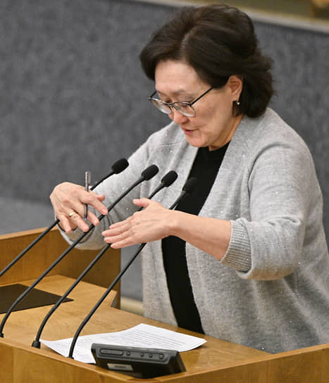 Госдума предлагает упростить оформление ОСАГО через Госуслуги с инициативой Сарданы Авксентьевой-0