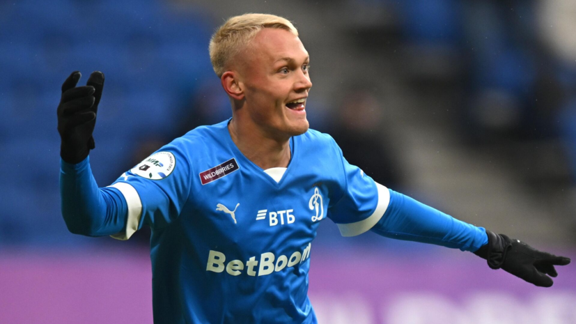 Игроки «Динамо» поддержали Константина Тюкавина перед матчем igroki dinamo podderzhali konstantina tyukavina pered matchem-fabrec-ru-174145398200-0