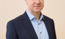 Крым и Севастополь как точки роста экономики России в оценках эксперта Президентской академии Даниила Вышегородского krym i sevastopol kak tochki rosta ekonomiki rossii v oczenkah eksperta prezidentskoj akademii daniila vyshegorodskogo-fabrec-ru-174253836200-0