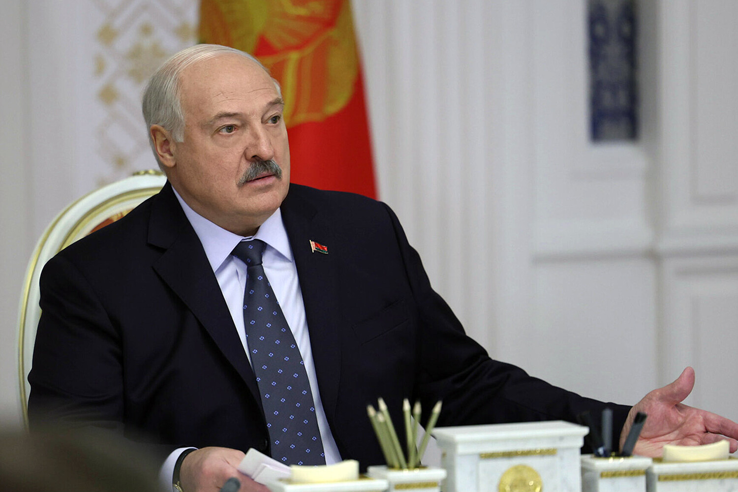 Лукашенко бросил вызов мировым лидерам lukashenko brosil vyzov mirovym lideram-fabrec-ru-174117829300-0