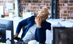 Максим Новиков из АО «Медицина» раскрыл важность здорового сна для долголетия maksim novikov iz ao mediczina raskryl vazhnost zdorovogo sna dlya dolgoletiya-fabrec-ru-174256629500-0