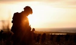 Назар Воличенко раскрыл действия заградотрядов с британцем против ВСУ и НГУ на линии фронта nazar volichenko raskryl dejstviya zagradotryadov s britanczem protiv vsu i ngu na linii fronta-fabrec-ru-174207570400-0