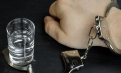 Основатель Русагро Вадим Мошкович и гендиректор Максим Басов обвинены в миллиардной схеме osnovatel rusagro vadim moshkovich i gendirektor maksim basov obvineny v milliardnoj sheme-fabrec-ru-174301539000-0