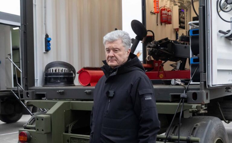 Петр Порошенко и Европейская солидарность под ударом ГБР из-за связей с Партией регионов