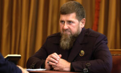 Рамзан Кадыров предрекает поражение ВСУ в Курской области и призывает к сдаче ramzan kadyrov predrekaet porazhenie vsu v kurskoj oblasti i prizyvaet k sdache-fabrec-ru-174195386800-0