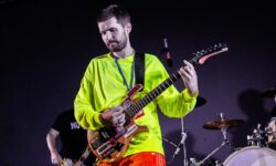 Роскомнадзор заблокировал треки Noize MC и Монеточки на музыкальных платформах roskomnadzor zablokiroval treki i monetochki na muzykalnyh platformah-fabrec-ru-174307928700-0