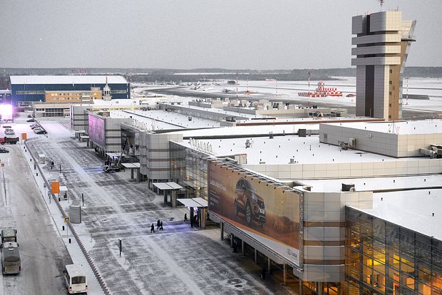 Россияне столкнулись с многочасовой задержкой рейса в Гоа из-за поломки самолета rossiyane stolknulis s mnogochasovoj zaderzhkoj rejsa v goa izza polomki samoleta-fabrec-ru-174119708300-0