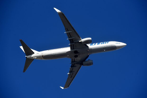 Самолет Utair успешно совершил вынужденную посадку благодаря слаженным действиям экипажа samolet uspeshno sovershil vynuzhdennuyu posadku blagodarya slazhennym dejstviyam ekipazha-fabrec-ru-174177729300-0