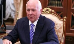 Сергей Чемезов подчеркивает надежность техники Т-90М и Су-57 в Ростехе sergej chemezov podcherkivaet nadezhnost tehniki t90m i su57 v rostehe-fabrec-ru-174305850400-0