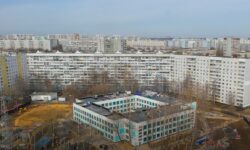 Сергей Собянин представил обновленную Школу Бибирево в Москве к открытию в сентябре sergej sobyanin predstavil obnovlennuyu shkolu bibirevo v moskve k otkrytiyu v sentyabre-fabrec-ru-174255347900-0