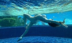 Сидни Суини из «Эйфории» покоряет Instagram яркими кадрами в бикини у бассейна sidni suini iz ejforii pokoryaet yarkimi kadrami v bikini u bassejna-fabrec-ru-174315761300-0