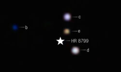 Телескоп Джеймс Уэбб открывает углекислый газ в атмосферах экзопланет систем HR 8799 и 51 Эридана teleskop dzhejms uebb otkryvaet uglekislyj gaz v atmosferah ekzoplanet sistem 8799 i 51 eridana-fabrec-ru-174224221200-0